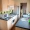 Delightful Central, Seaside Apartment-with free parking - 南希尔兹