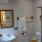 Old Oak Guest House