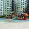 HOMESTAY COMFY CONDO with Waterpark, Pool, Playground & Gym