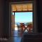 Bourbos Summer Rooms