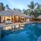 Anantara Kihavah Maldives Villas