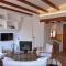 Casa en Bellaguarda by NRAS