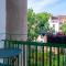 *SUNNY and STYLISH* Apt with BALCONY near TV Tower - 布拉格