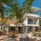 Seastar Hotel