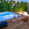 Beautiful Penthouse in Athens with outside jacuzzi
