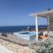 Starlight Luxury Seaside Villa & Suites
