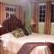 Lorenton Hideaway
