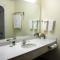 Hawthorn Suites by Wyndham Louisville East