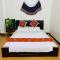 Bes Home & Tours