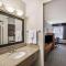 La Quinta by Wyndham N Little Rock - McCain Mall