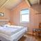 Beautiful Home In Juelsminde With Sauna