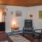 2 Bedroom Stunning Home In Ödeshög