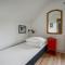 Beautiful Home In Rønde With Kitchen