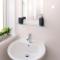 GreenStar Apartments - 2 Minute Walk away Into City Centre - 6 Individual Flats - Next to Abertay University - 1 Bed 2 Bed & 3 Bedroom Flats - Fully Equipped - Short - Mid - Long Stays Welcome