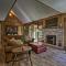 Cozy Tobyhanna Cabin with Hot Tub and Resort Amenities - 托比汉纳