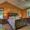 Cozy Tobyhanna Cabin with Hot Tub and Resort Amenities - 托比汉纳