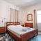 Meropi Rooms