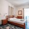 Meropi Rooms