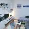 Cozy Corner Apartments - Free parking & Wi-fi