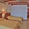 Hotel room-style ocean-view unit in Flamingo with pool - Playa Flamingo