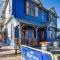 The Blue Pub