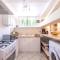 Beau Duplex 54m2, classé 3 étoiles et Label "Gîte de France" 5min centre, 15min gare CLIMATISATION, Calme, 2 chambres, NETFLIX WIFI, TV 140cms, parking, boite à clés arrivée tardive - Gîtes La Tarine - - 阿尔贝维尔