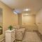 3 Mi to Silver Lake Traverse City Home with Deck