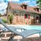 Beautiful holiday home with pool in Teillots - Teillots