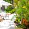 Noosa Tropicana
