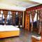 Exquisite Luxurious Presidential Stay- Pure Veg - Dalhousie