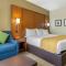 Comfort Inn & Suites Lakewood by JBLM