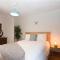 North House - Rocky Mountain Retreat- Enormous House Sleeps 23