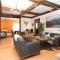 North House - Rocky Mountain Retreat- Enormous House Sleeps 23