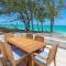 Beachfront White Palm Villa- Tar Bay, Great Exuma - Rokers Point Settlement