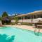 Tria Luxury Residences