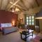 Tria Luxury Residences