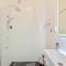 Large apartment in city centre Pula!