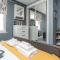 Historic Location, Private Parking, Ground Floor Luxury Flat