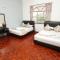 WARNI 48 Whole Or Room