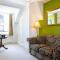 Wynnstay House