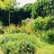 House with nice garden, downtown by walk
