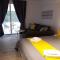 Kolonaki Luxury backyard Studio