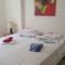 Joans airport apartment