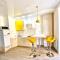 Grey&Yellow на Коцюбинського
