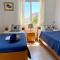 VILLA ALICIA with priv pool, beautiful garden and shady veranda- 5 min to the beach
