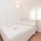 Apartman Mira- Omis