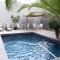 Bateleur Self Catering cc