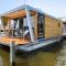 Luxe Houseboat Skoft - Grou