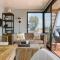 Luxe Houseboat Skoft