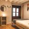 Apodaca Rooms